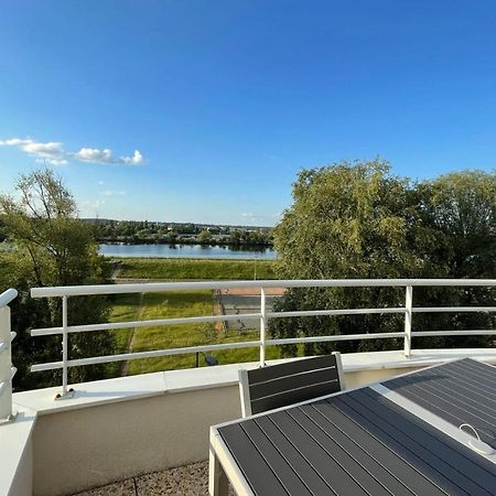 Luxury Apartment With Exceptional View On The Cher River แซงต์-อแวร์แตง ภายนอก รูปภาพ
